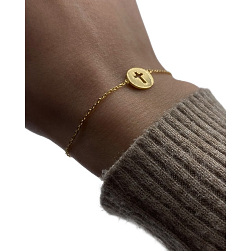 Bracelet doré avec médaille croix plaqué or