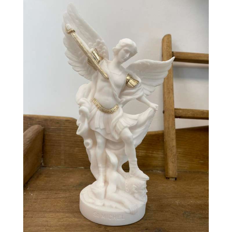 Statue albâtre - 17 cm - Saint Michel