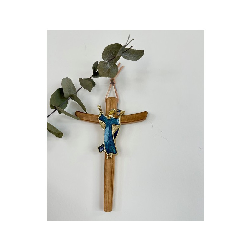 Crucifix en olivier et christ en bronze couleur