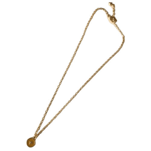 Collier doré avec médaille avec croix moutarde