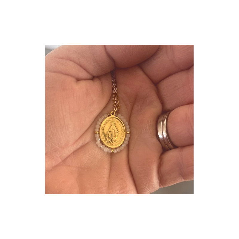 Médaille miraculeur perles rose poudré