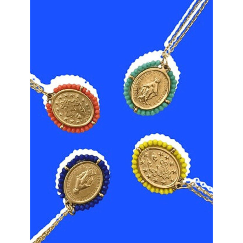 Collier avec Médaille Miraculeuse et Perles
