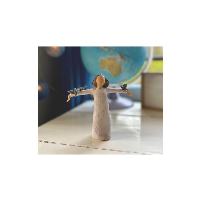 Statue Willow Tree - La Joie - dans une chambre d'enfant