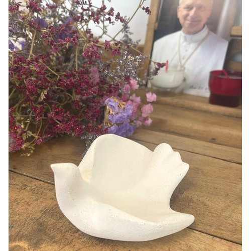 Statue Notre Dame de l'Eucharistie en albâtre avec dorure - 25cm | ...