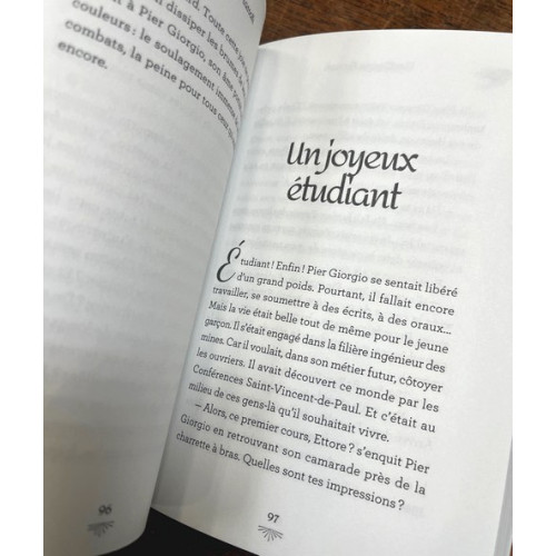 Mon Carnet de joie - Anne-Sophie Chauvet | Le Comptoir Religieux Mon Carnet de joie - Anne-Sophie Chauvet | Le Comptoir Religieux