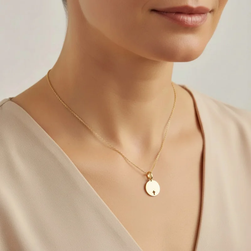 Médaille de baptême croix ajourée en or | Comptoir Religieux