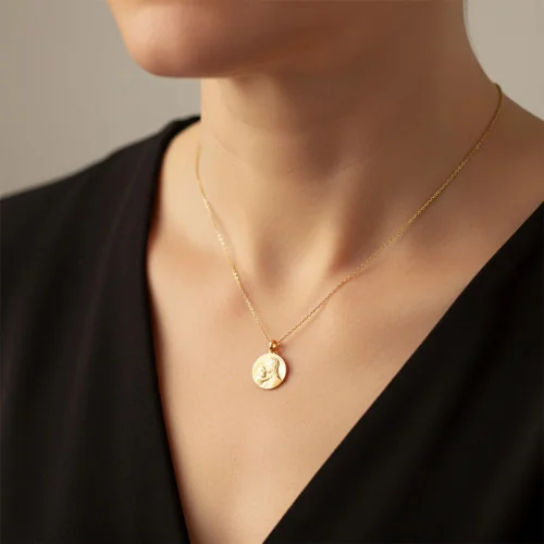 Médaille de baptême \"Vierge à l'enfant\" en Plaqué Or  | Comptoir ...