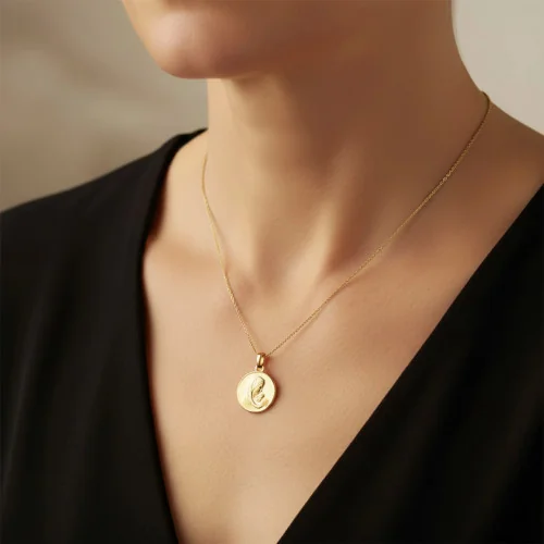 Médaille de baptême Vierge à l'Enfant en or | Comptoir Religieux