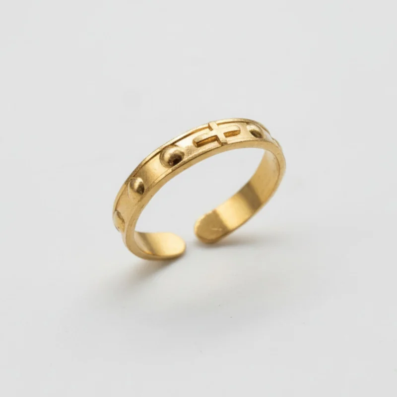 Bague Croix Dorée – Bague Religieuse Ajustable