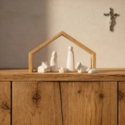 Nativité 5 personnages de la collection EMANY et étable