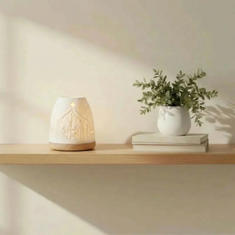 Photophore 'Igloo' avec Nativité  | Comptoir Religieux