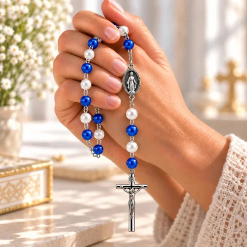 Chapelet en verre violet en chaine argentée | Comptoir Religieux
