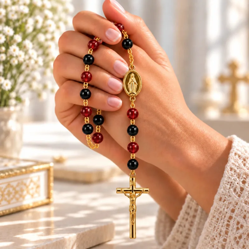 Chapelet en verre violet en chaine argentée | Comptoir Religieux
