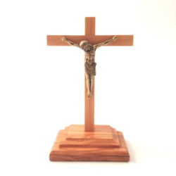 Calvaire en olivier véritable