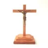 Calvaire en olivier véritable