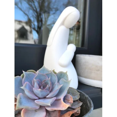 Statue Vierge protectrice - 19cm