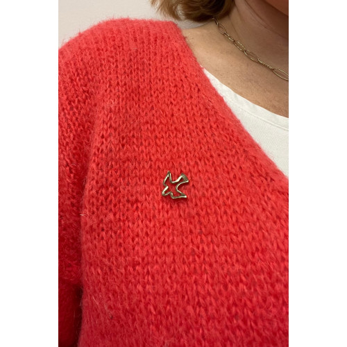 Pins de colombe doré