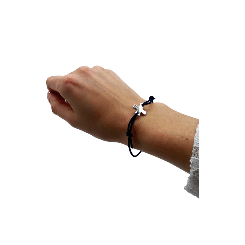 Bracelet élastique bleu marine avec croix