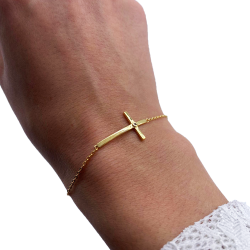 Bracelet avec croix en plaqué or