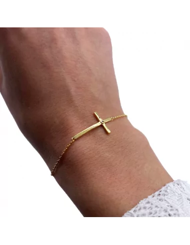 Bracelet avec croix en plaqué or