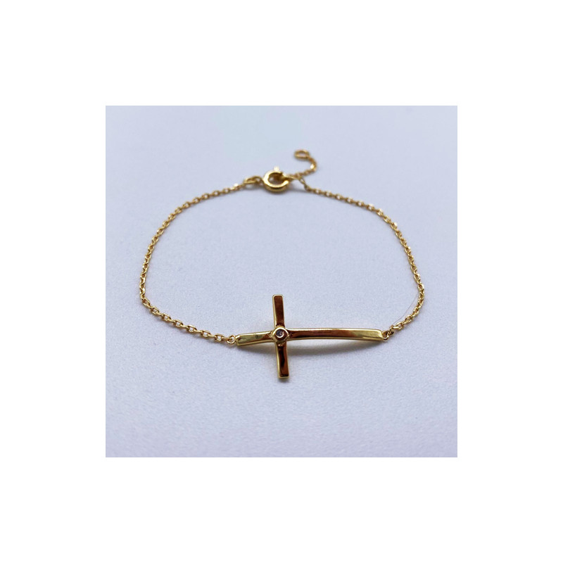 Bracelet avec croix en plaqué or