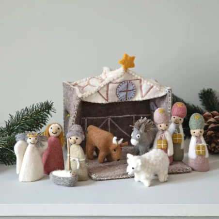 étable de crèche en feutre